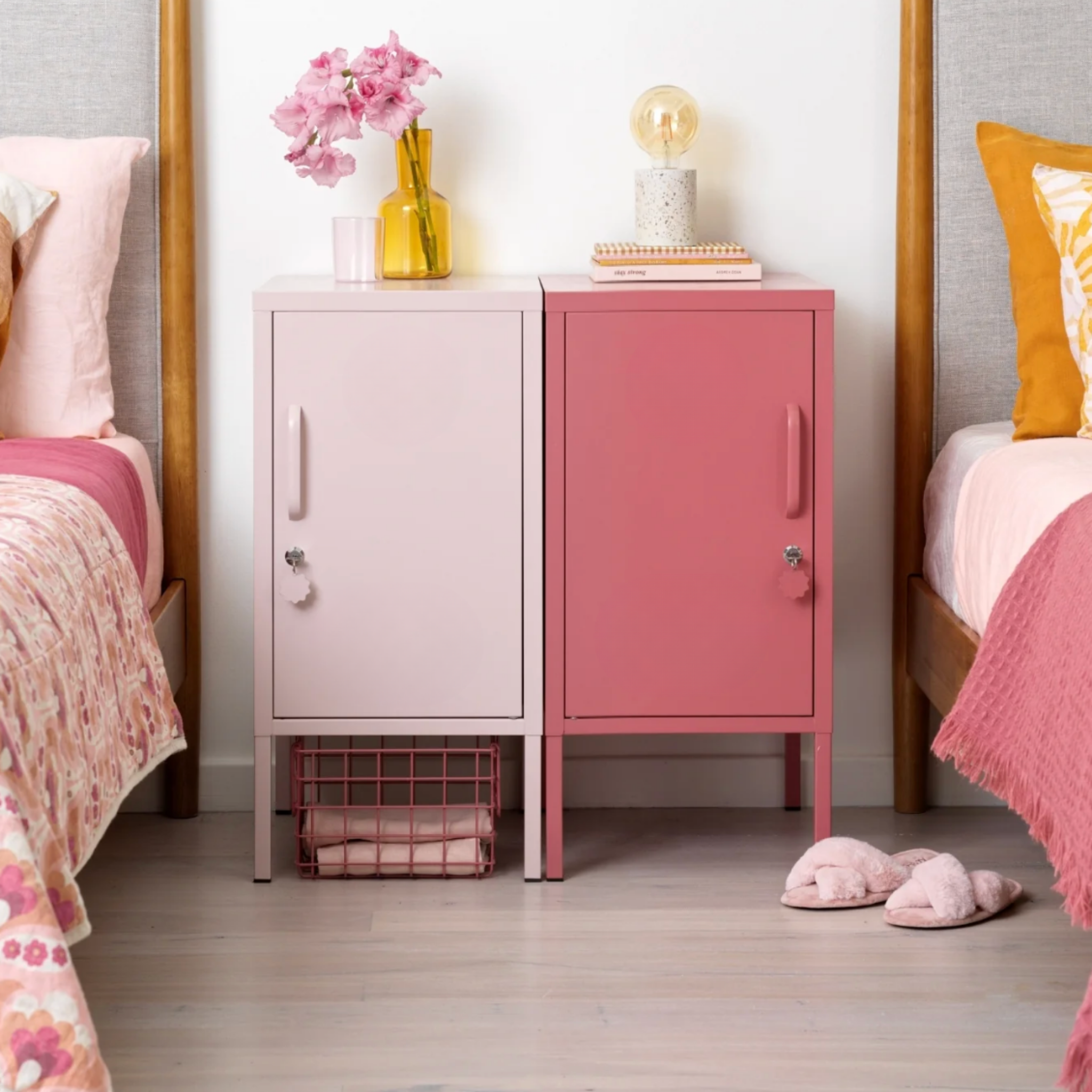 Napoli Komodin Sağ Açılım